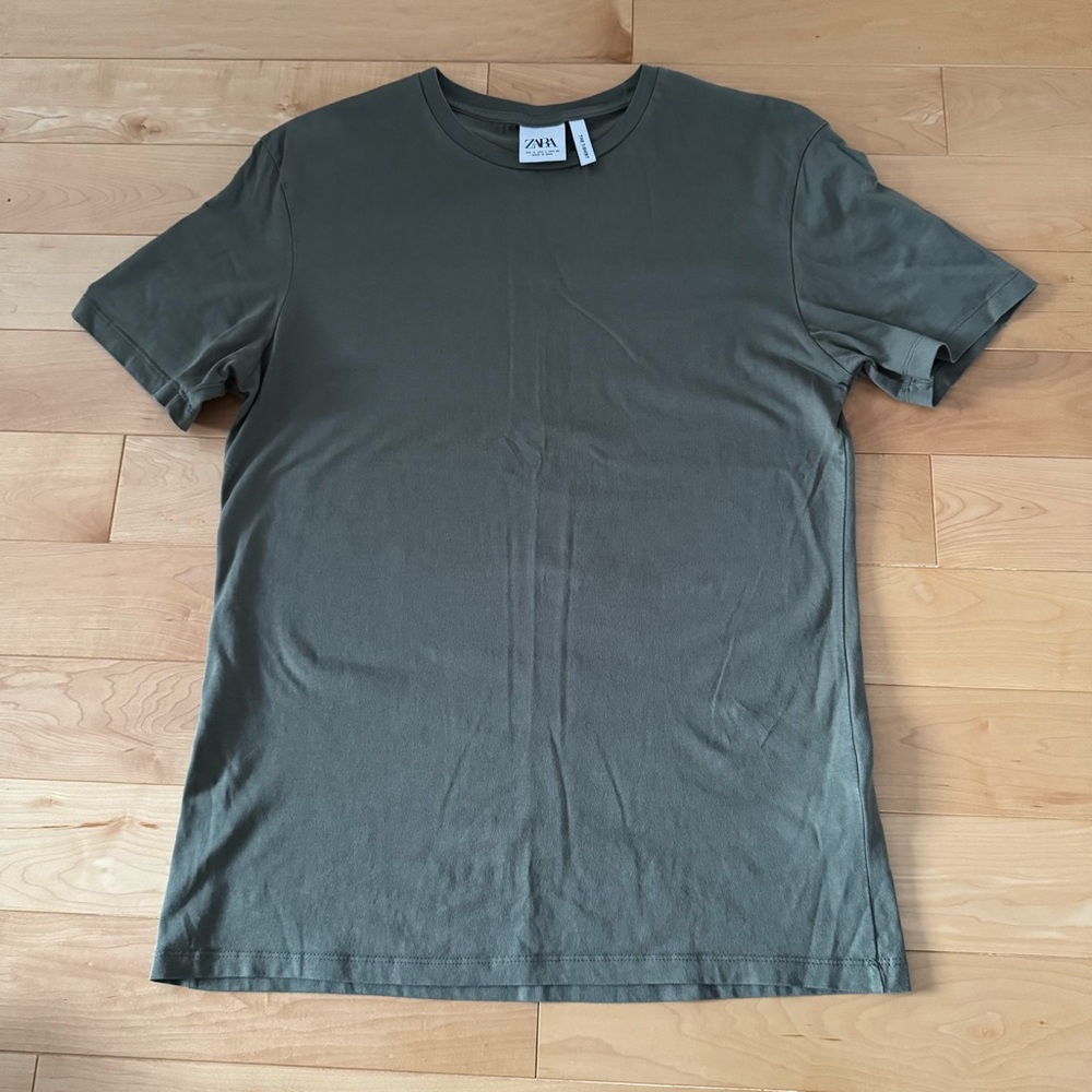Khaki / green cotton T-shirt - Zara
